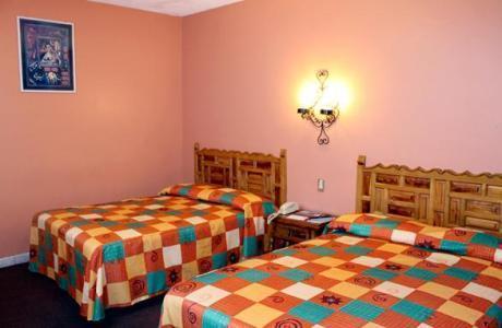 Hotel Imperial Puebla Phòng bức ảnh